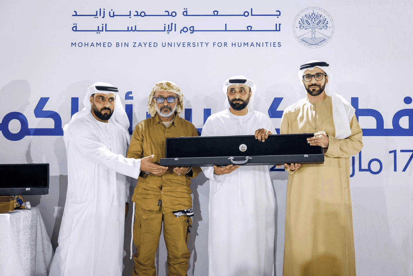 جامعة محمد بن زايد للعلم الإنسانية تنظم مبادرة "فطوركم بين أهلكم" للطلبة الدوليين