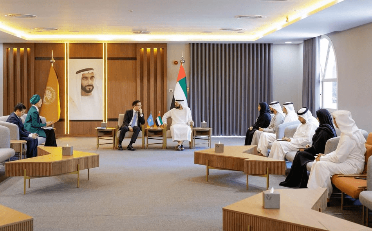 جامعة محمد بن زايد للعلوم الإنسانية تبحث التعاون مع المؤسسات الأكاديمية في كازاخستان