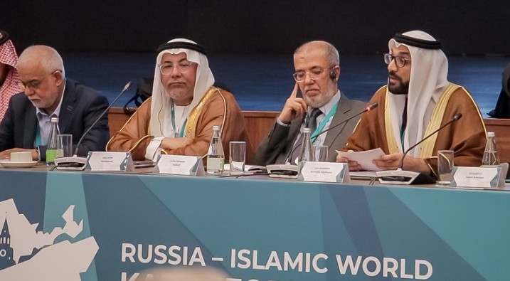 خليفة الظاهري: أهمية القيم المشتركة لتعزيز التعاون والتفاهم بين الشعوب والدول